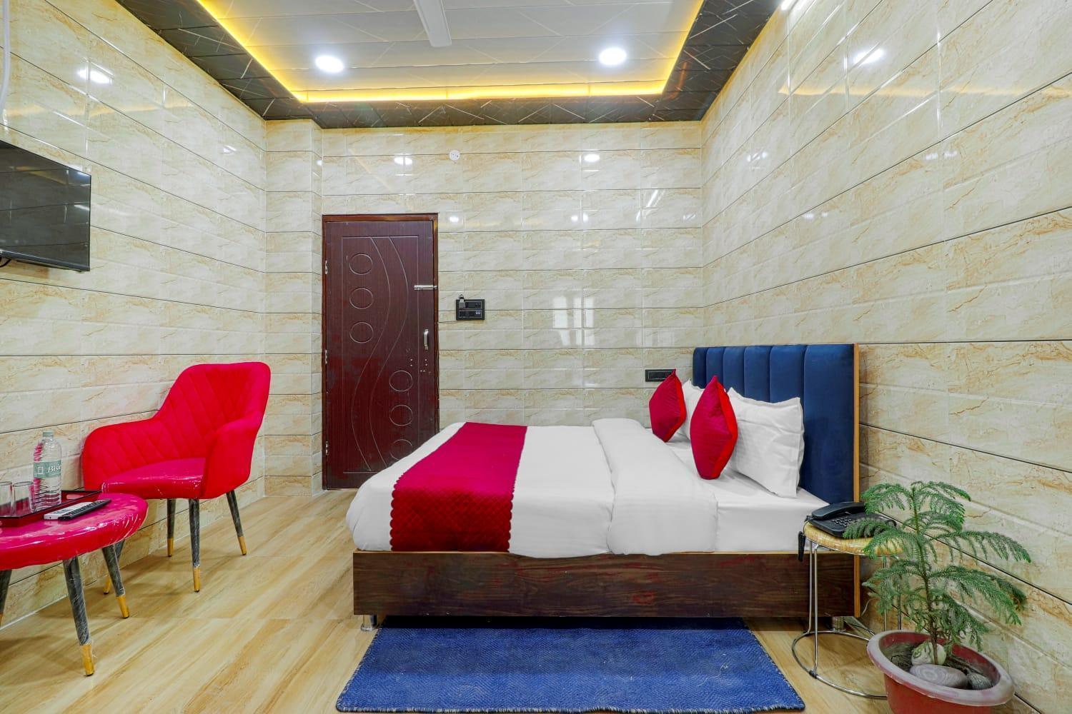 Hotel Krishna Priya Haridwar Bagian luar foto